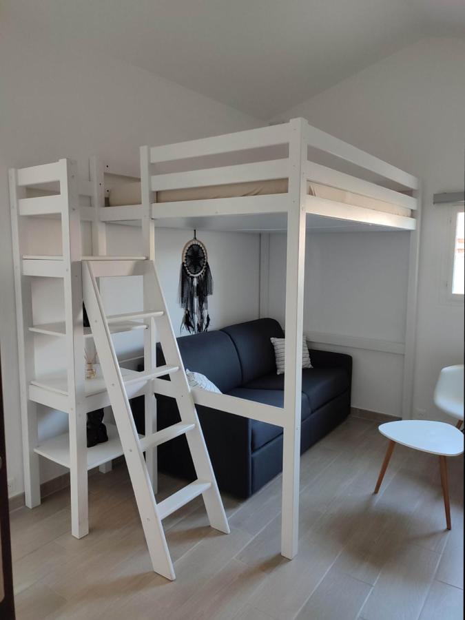 F1 Avec Un Espace Jardin Appartement Gattières Buitenkant foto